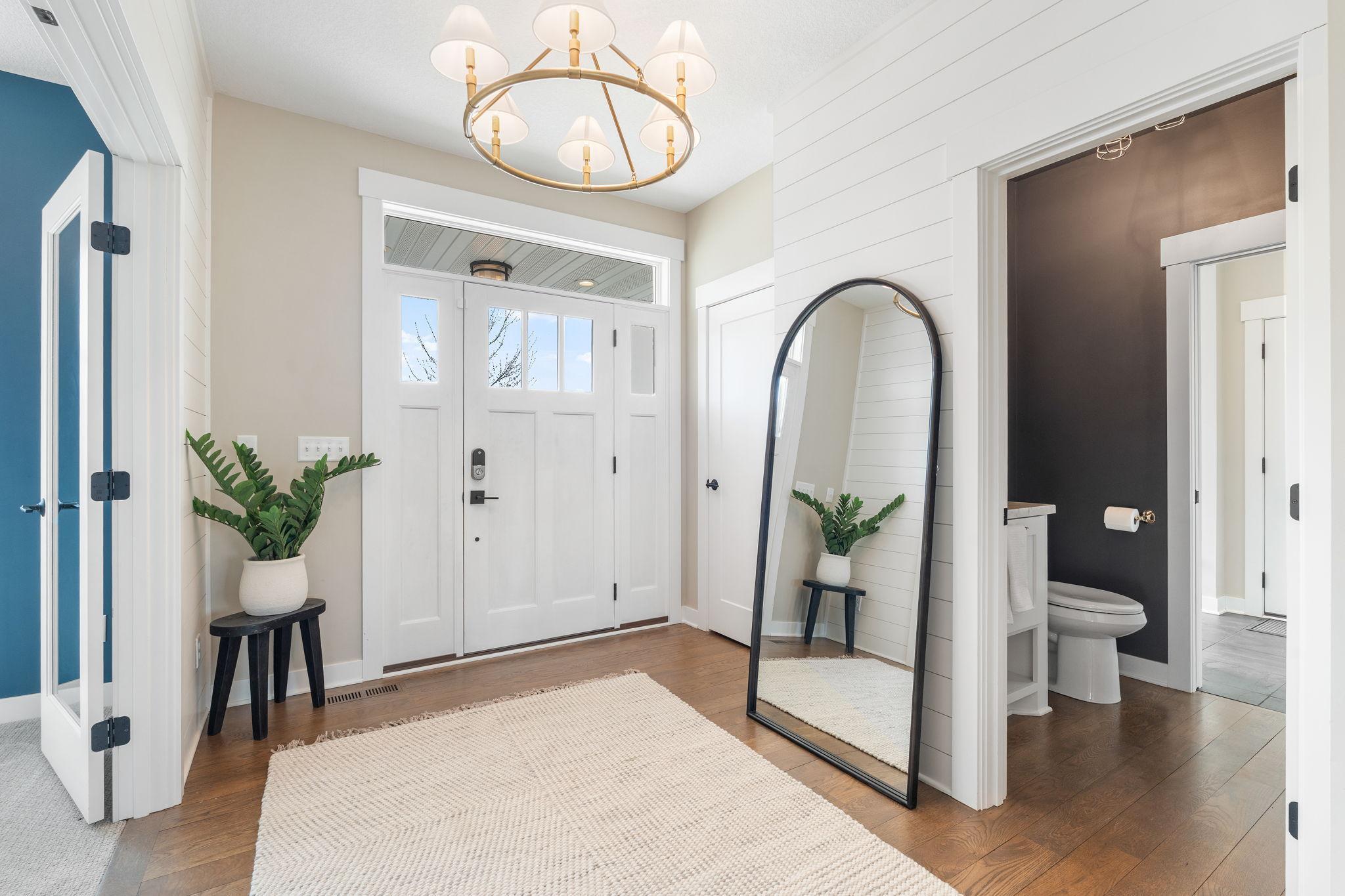 10-web-or-mls-18310 61st Ave N-10.jpg