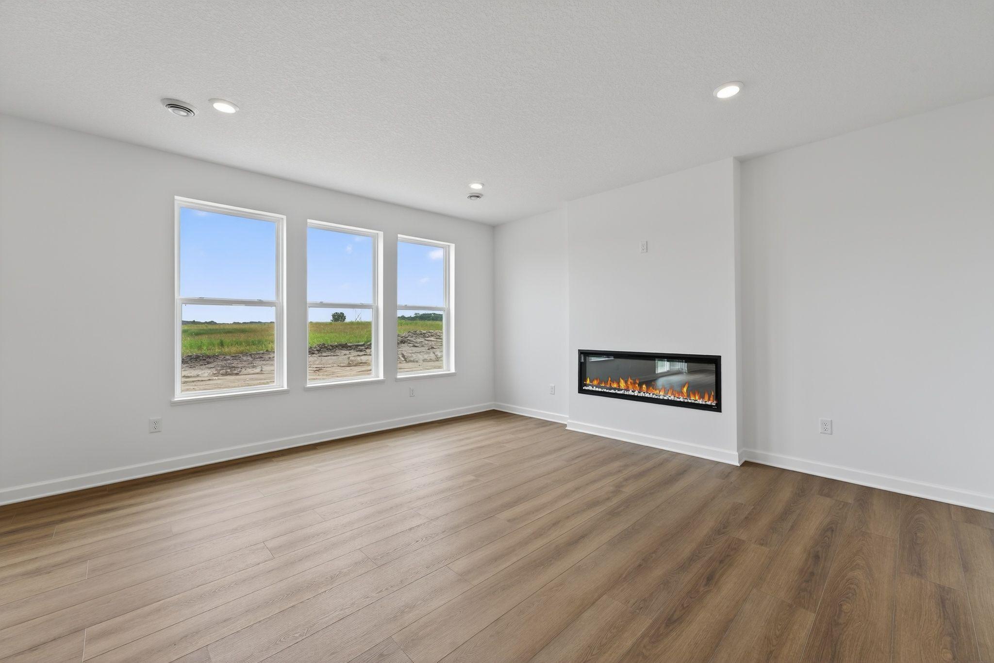 (Photo of a similar home, actual finishes may vary)