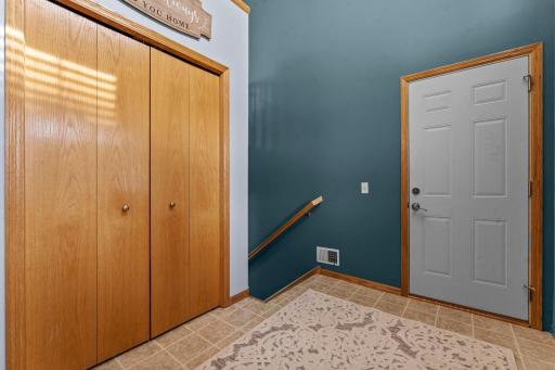 1106 Maplewood Avenue SW, Isanti, MN 55040