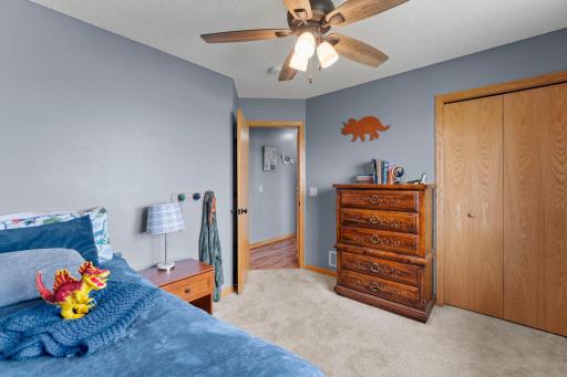 1106 Maplewood Avenue SW, Isanti, MN 55040