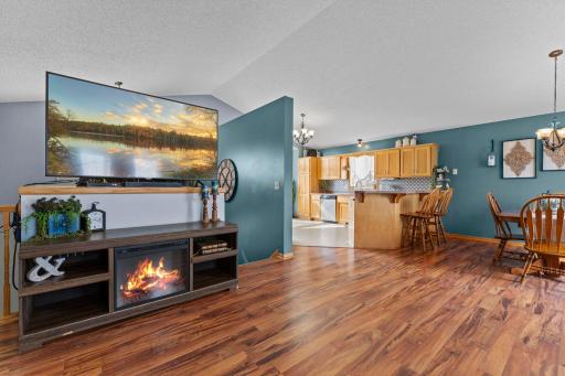 1106 Maplewood Avenue SW, Isanti, MN 55040
