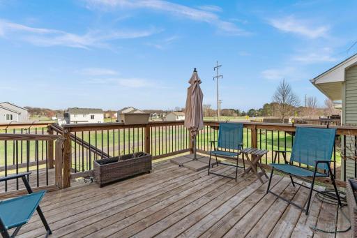 1106 Maplewood Avenue SW, Isanti, MN 55040