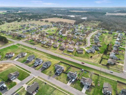 1106 Maplewood Avenue SW, Isanti, MN 55040