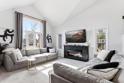 3361 Vista Court, Hastings, MN 55033