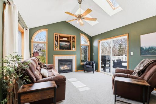 3361 Vista Court, Hastings, MN 55033