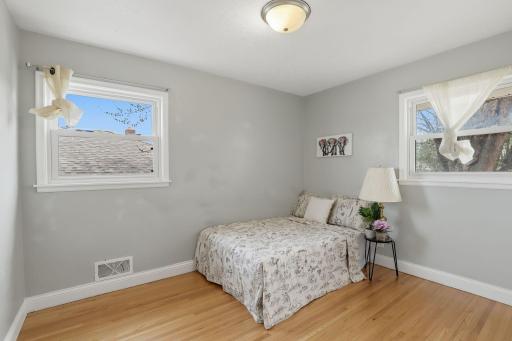 19-web-or-mls-2238_Berland_Pl_Saint_Paul_MN_023.jpg