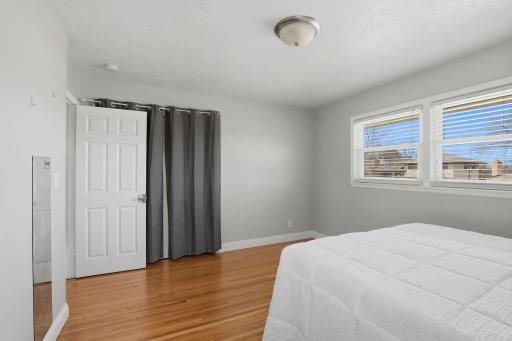 22-web-or-mls-2238_Berland_Pl_Saint_Paul_MN_026.jpg