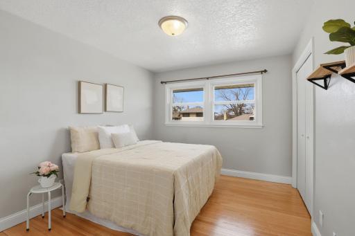 23-web-or-mls-2238_Berland_Pl_Saint_Paul_MN_027.jpg