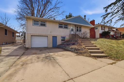3-web-or-mls-2238_Berland_Pl_Saint_Paul_MN_041.jpg