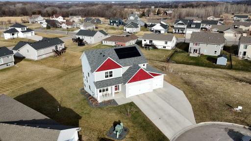 2120 Violet Lane, Faribault, MN 55021