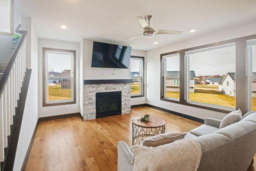 2120 Violet Lane, Faribault, MN 55021
