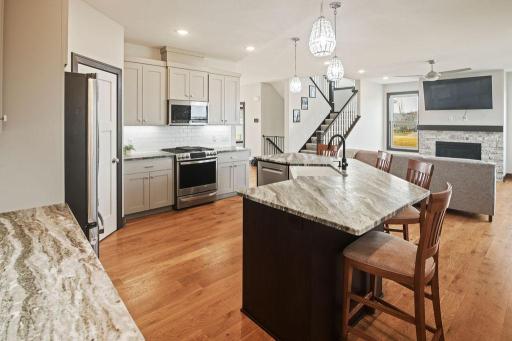 2120 Violet Lane, Faribault, MN 55021