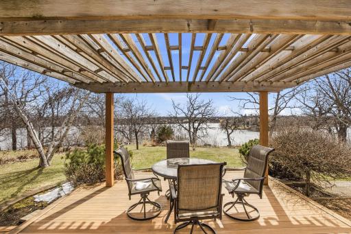 12323 212th Avenue NE, New London, MN 56273