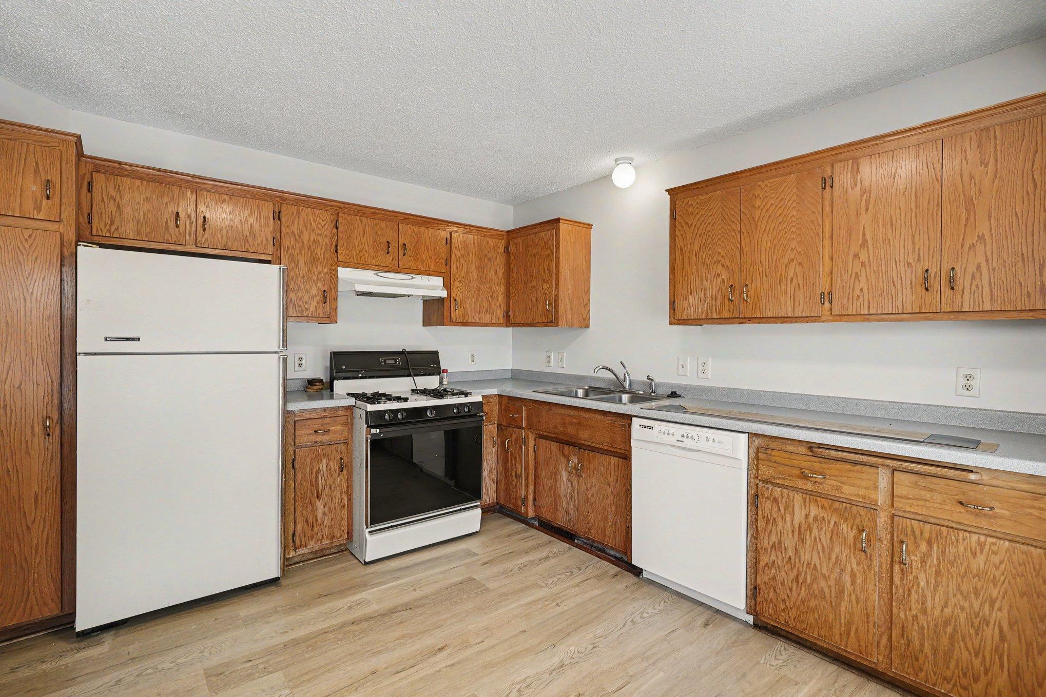 Kitchen in this Apple Valley MN townhome.