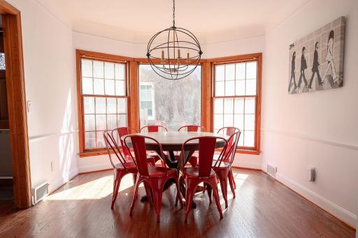 4064 Shoreline Drive, Robbinsdale, MN 55422