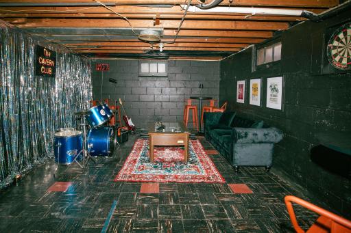 4064 Shoreline Drive, Robbinsdale, MN 55422