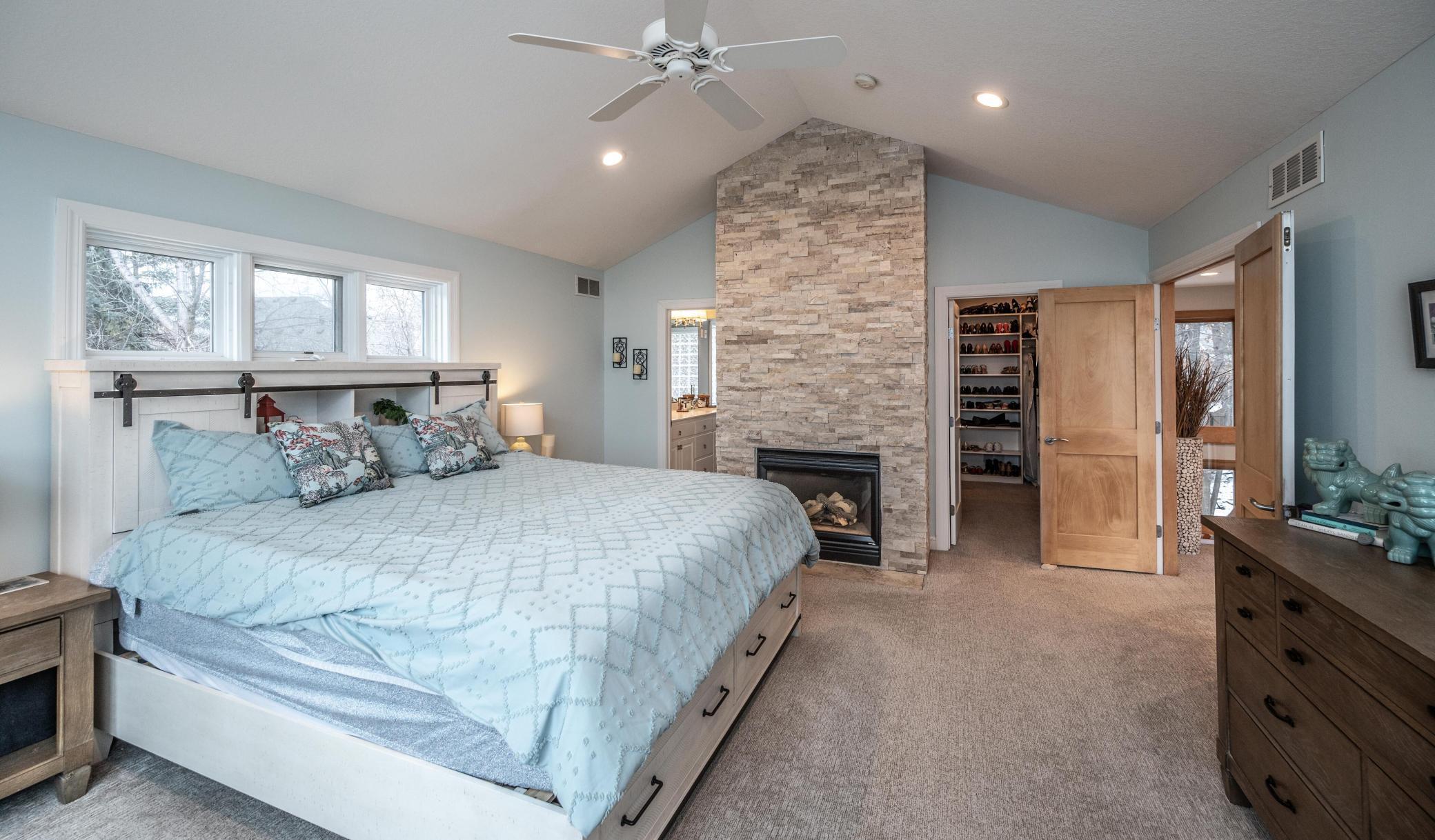 18220 Jaguar Path Lakeville MN-print-036-014-Primary Bedroom Ensuite-4200x2462-300dpi.jpg