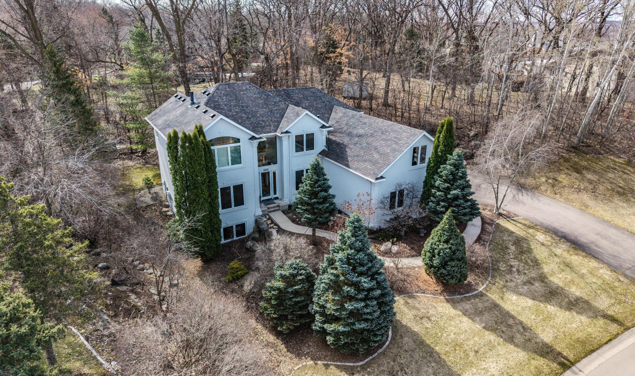 18220 Jaguar Path Lakeville MN-print-001-076-Front of Home-4200x2487-300dpi.jpg