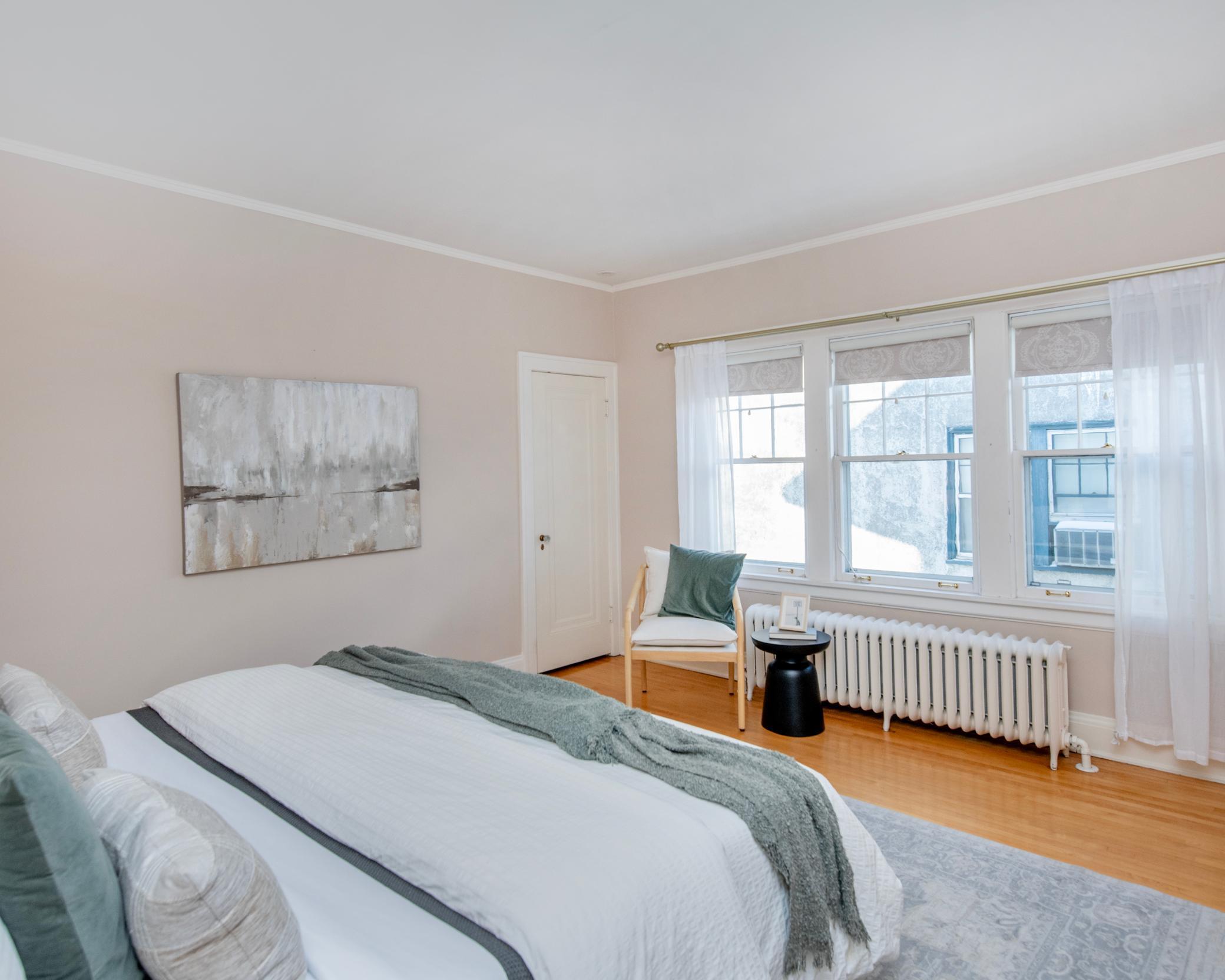 Abundantly large bedrooms