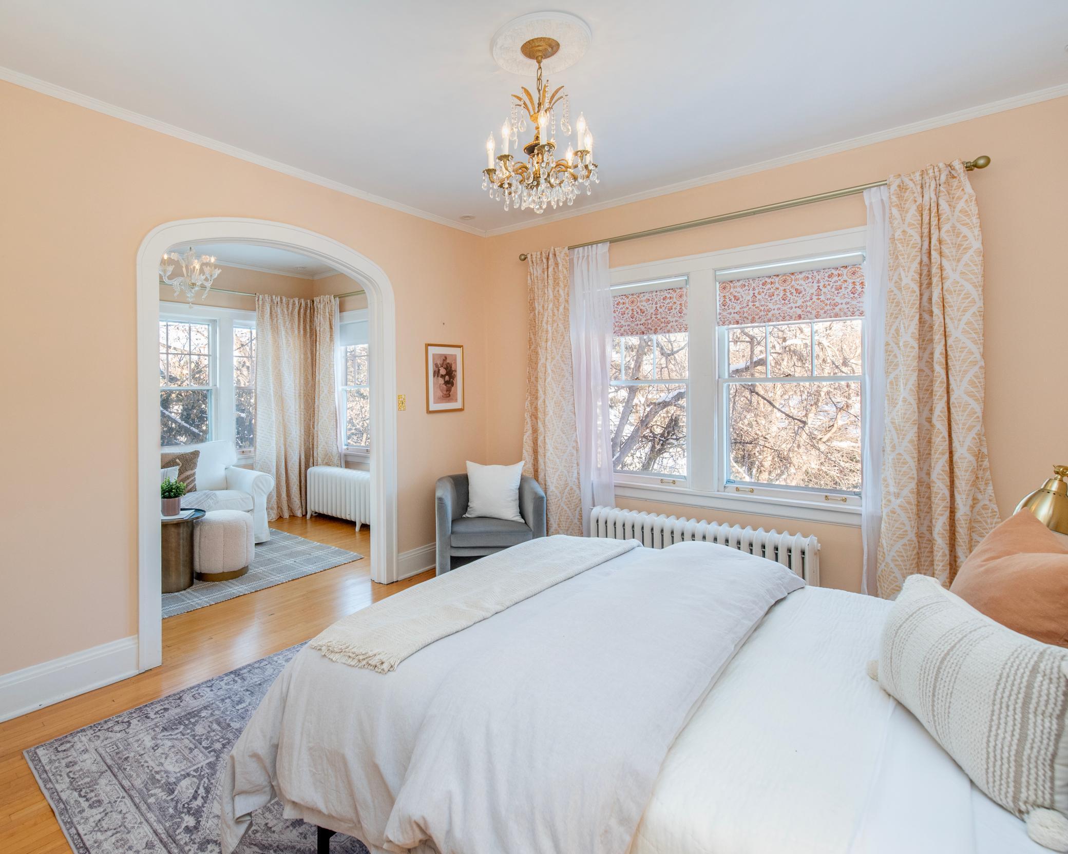 Third bedroom with unique sitting room