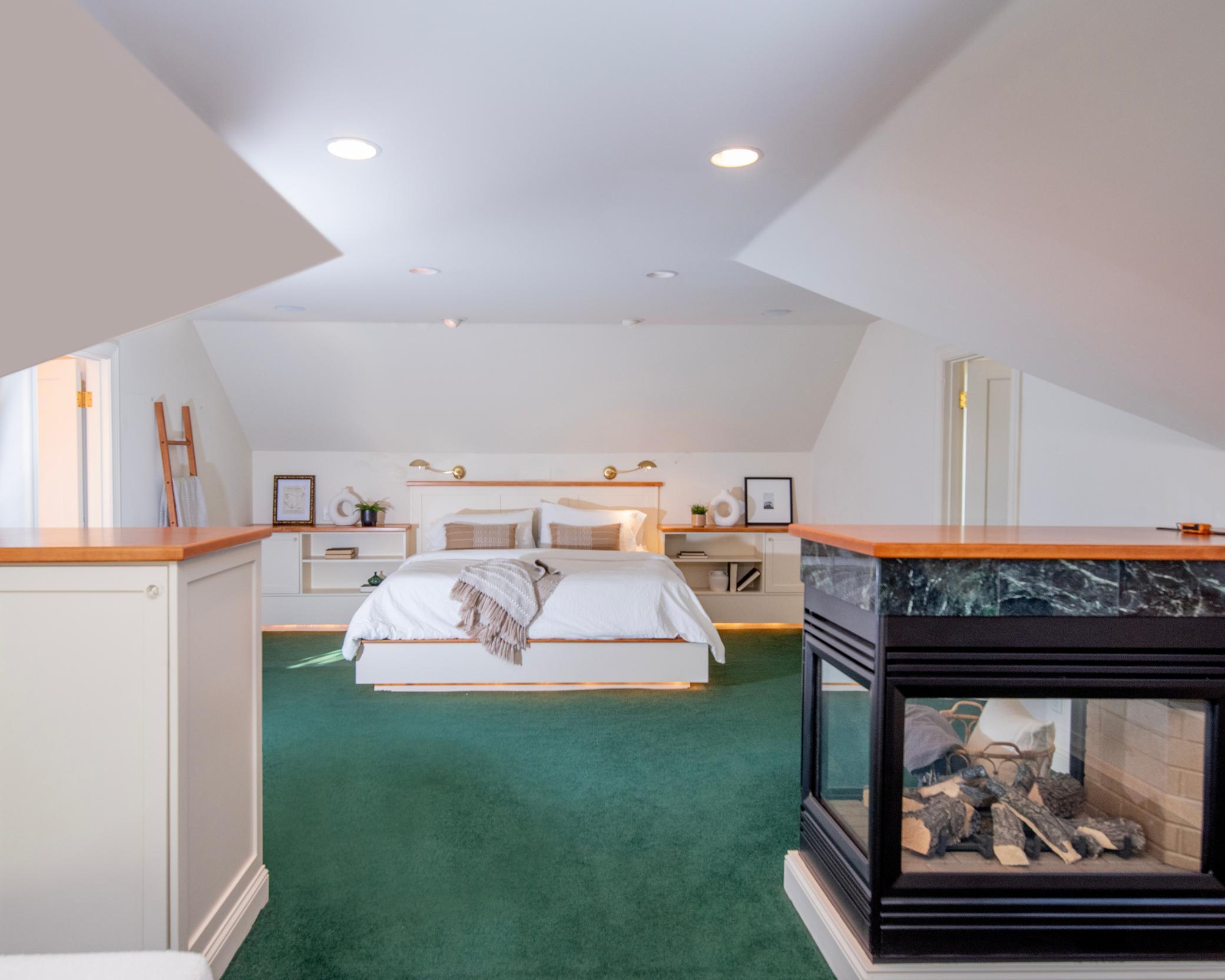 Built-in bed, lighting and more