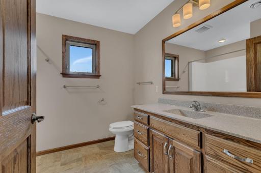 113 Glenview Loop, Saint Cloud, MN 56303