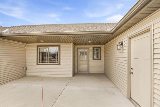 113 Glenview Loop, Saint Cloud, MN 56303