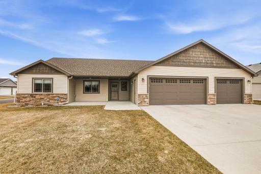 113 Glenview Loop in popular West St. Cloud Kensington Gardens HomeOwners Association