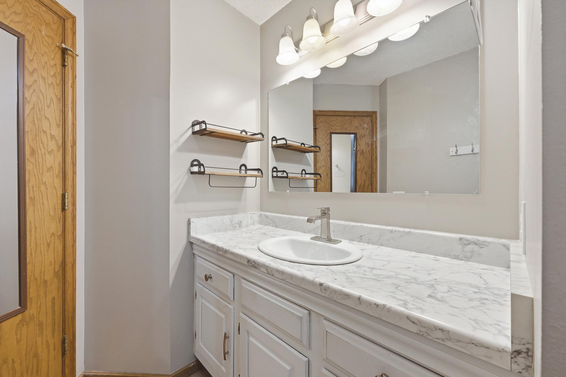 Main Floor Full Bath