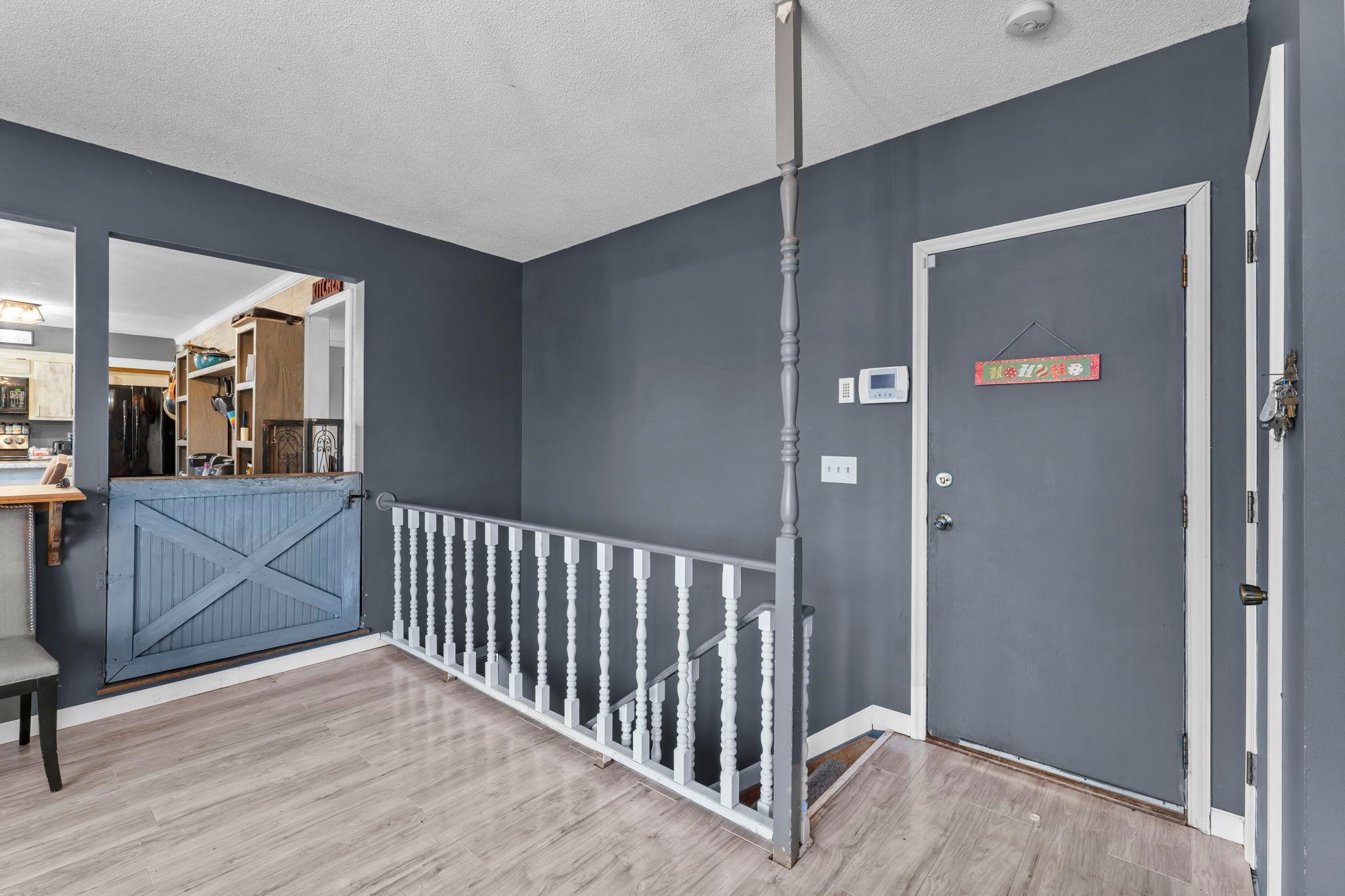 33-web-or-mls-10239 Raven St NW (138 of 317).jpg