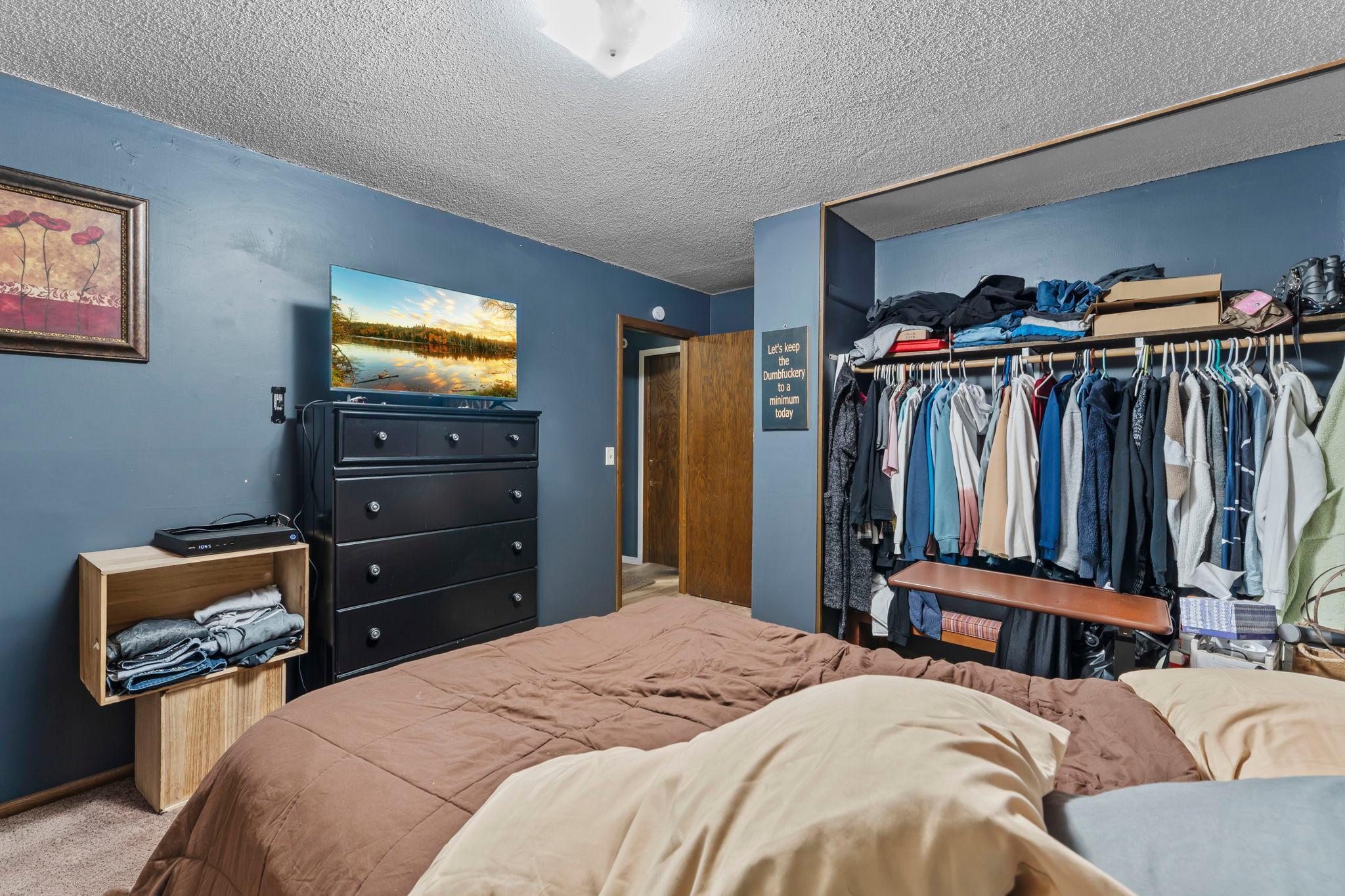 49-web-or-mls-10239 Raven St NW (233 of 317).jpg