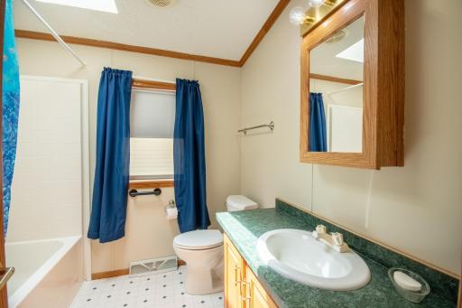 220 Birch Avenue, Alexandria, MN 56308