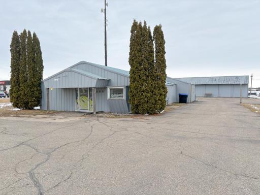 2066 College Way, Fergus Falls, MN 56537