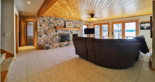 1569 Floan Point Road, Brainerd, MN 56401
