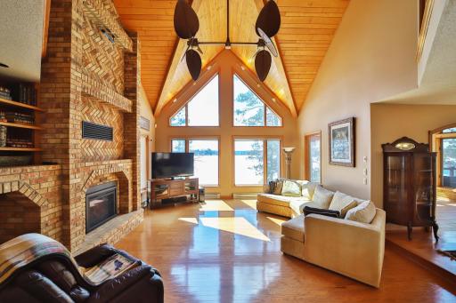 1569 Floan Point Road, Brainerd, MN 56401
