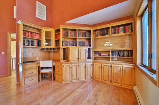 1569 Floan Point Road, Brainerd, MN 56401