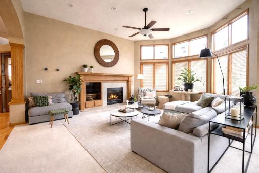 18412 Pathfinder Drive, Eden Prairie, MN 55347