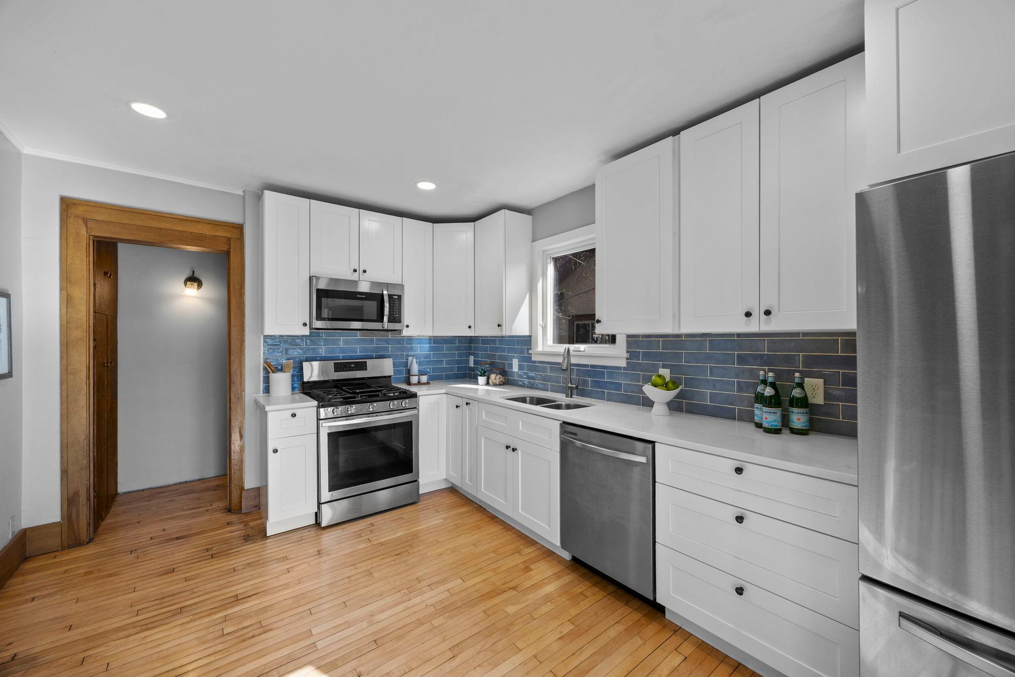 Stainless appliances