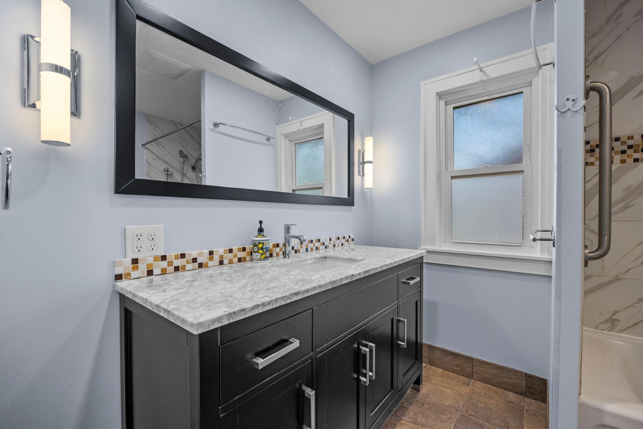 Second floor full bath