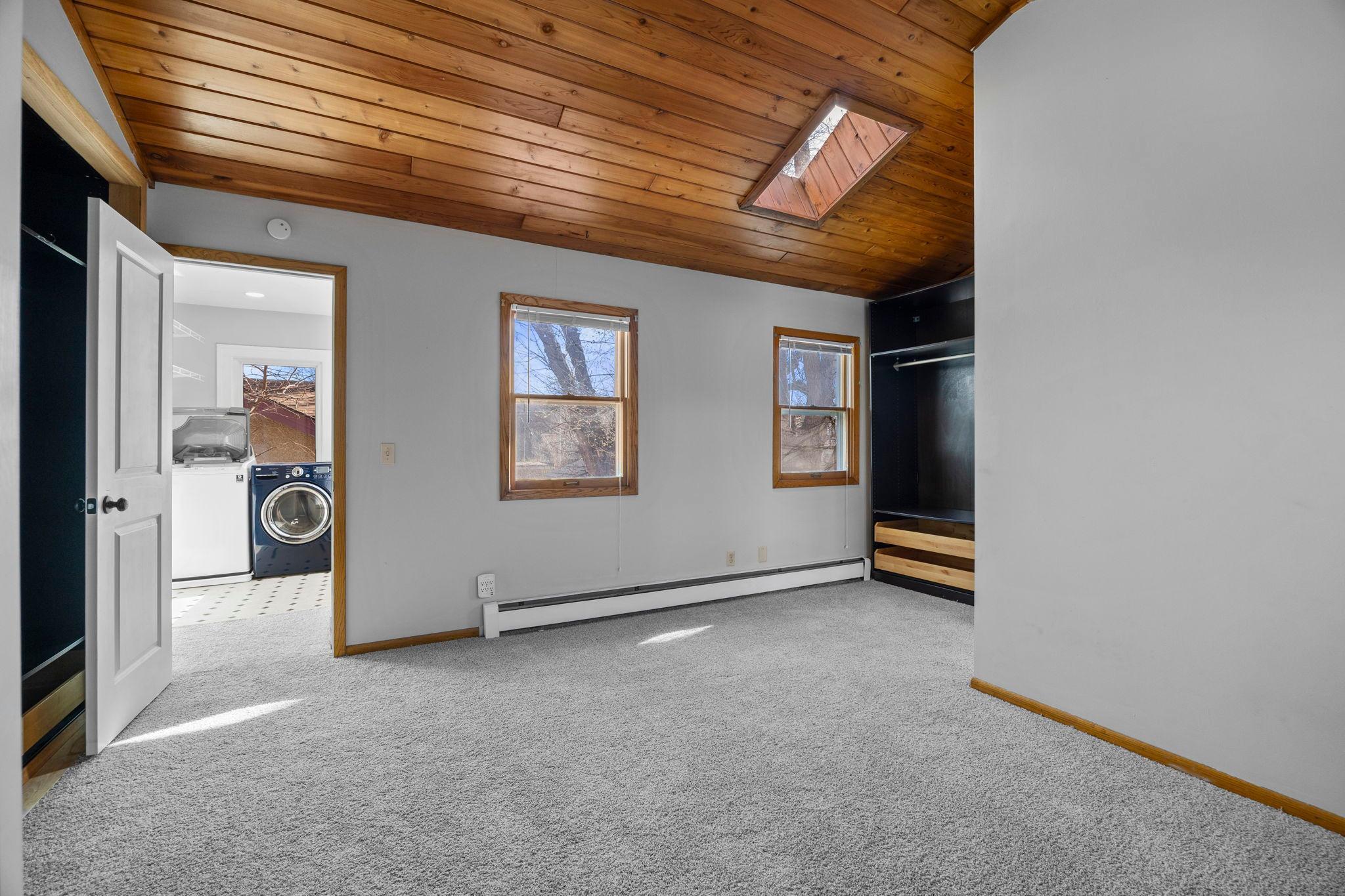 New carpet in third bedroom