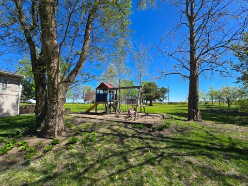 8066 Edmonson Avenue NE, Monticello, MN 55362
