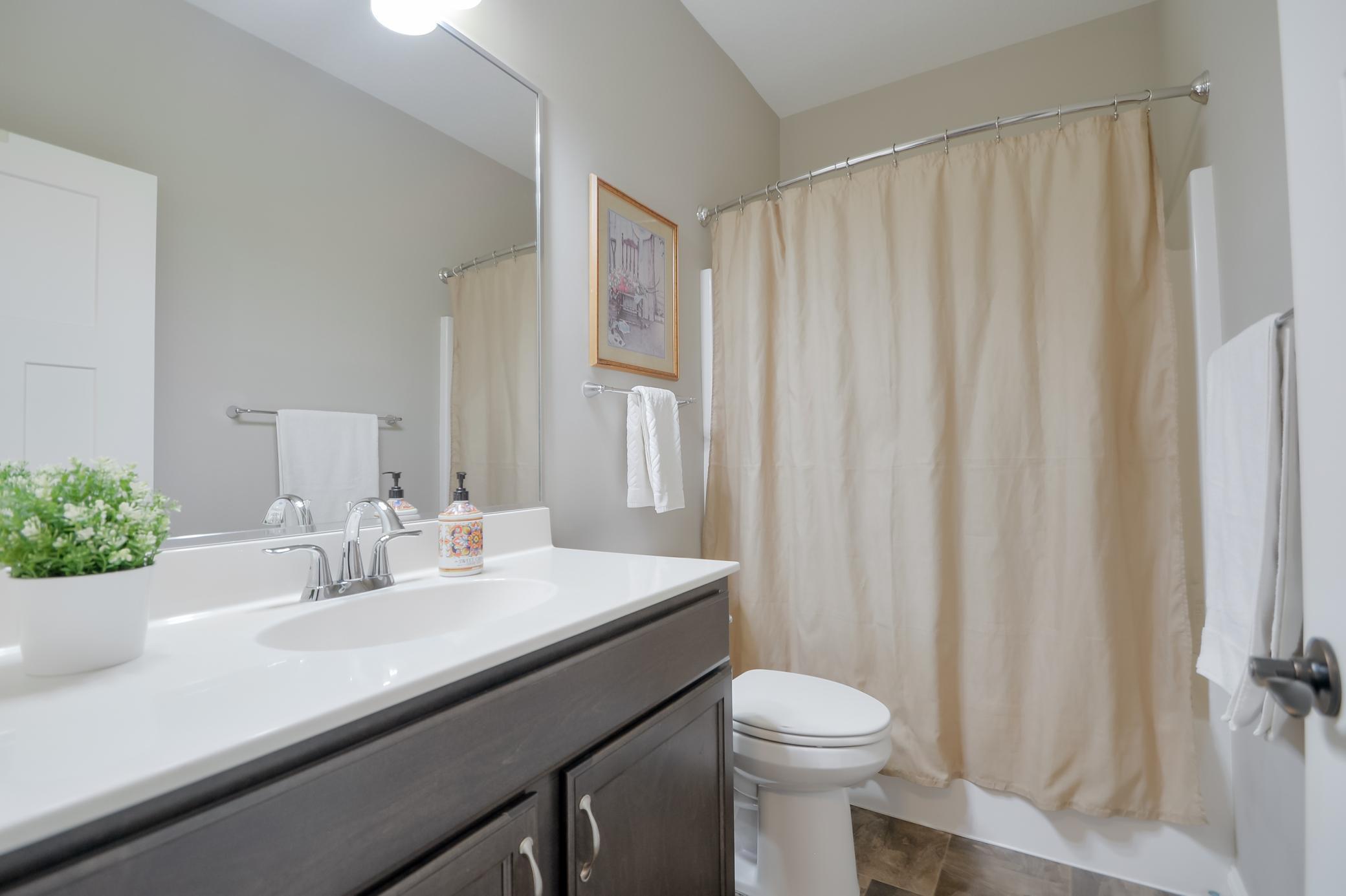 Main level full bathroom