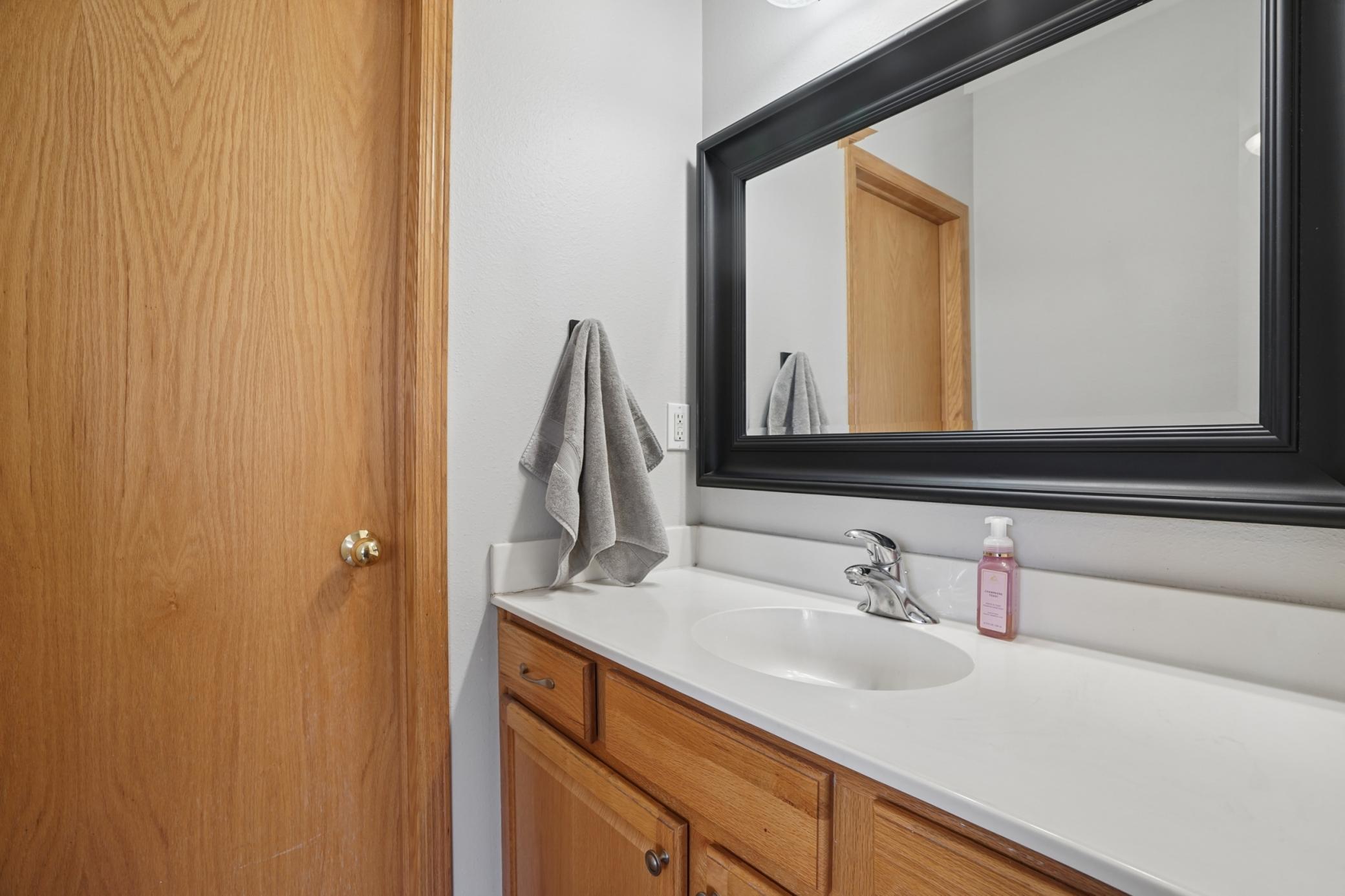 Full Bath In Primary Bedroom
