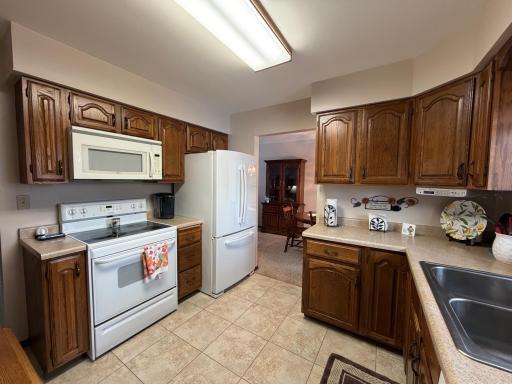 Kitchen, tiled floors