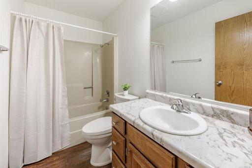 312 Cedar LN, Montevideo, MN 56265