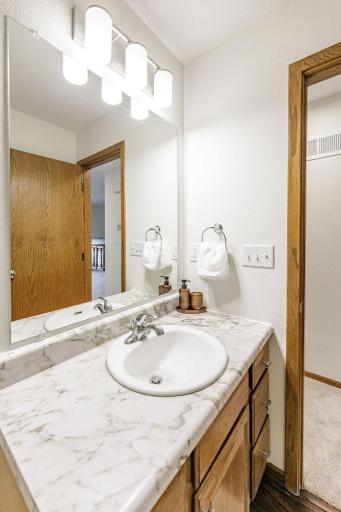 312 Cedar LN, Montevideo, MN 56265
