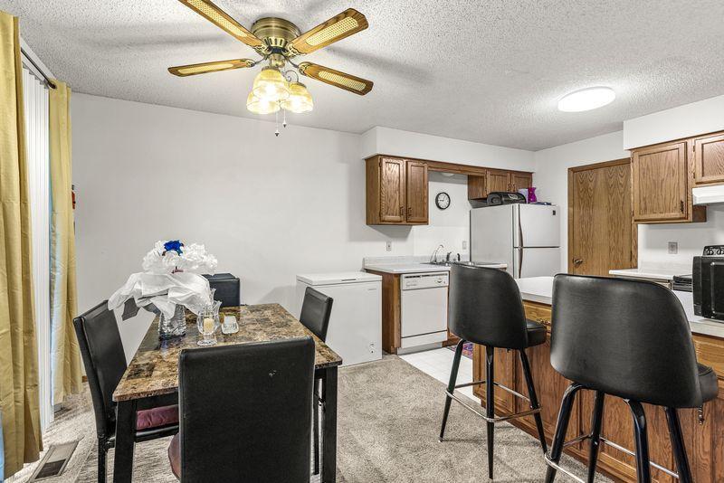 Dining area- Kitchen.jpeg