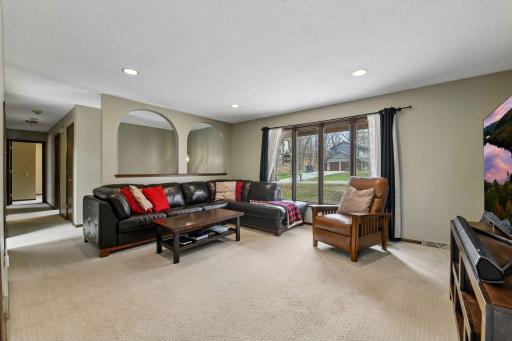 2008 Indian Road W, Minnetonka, MN 55305