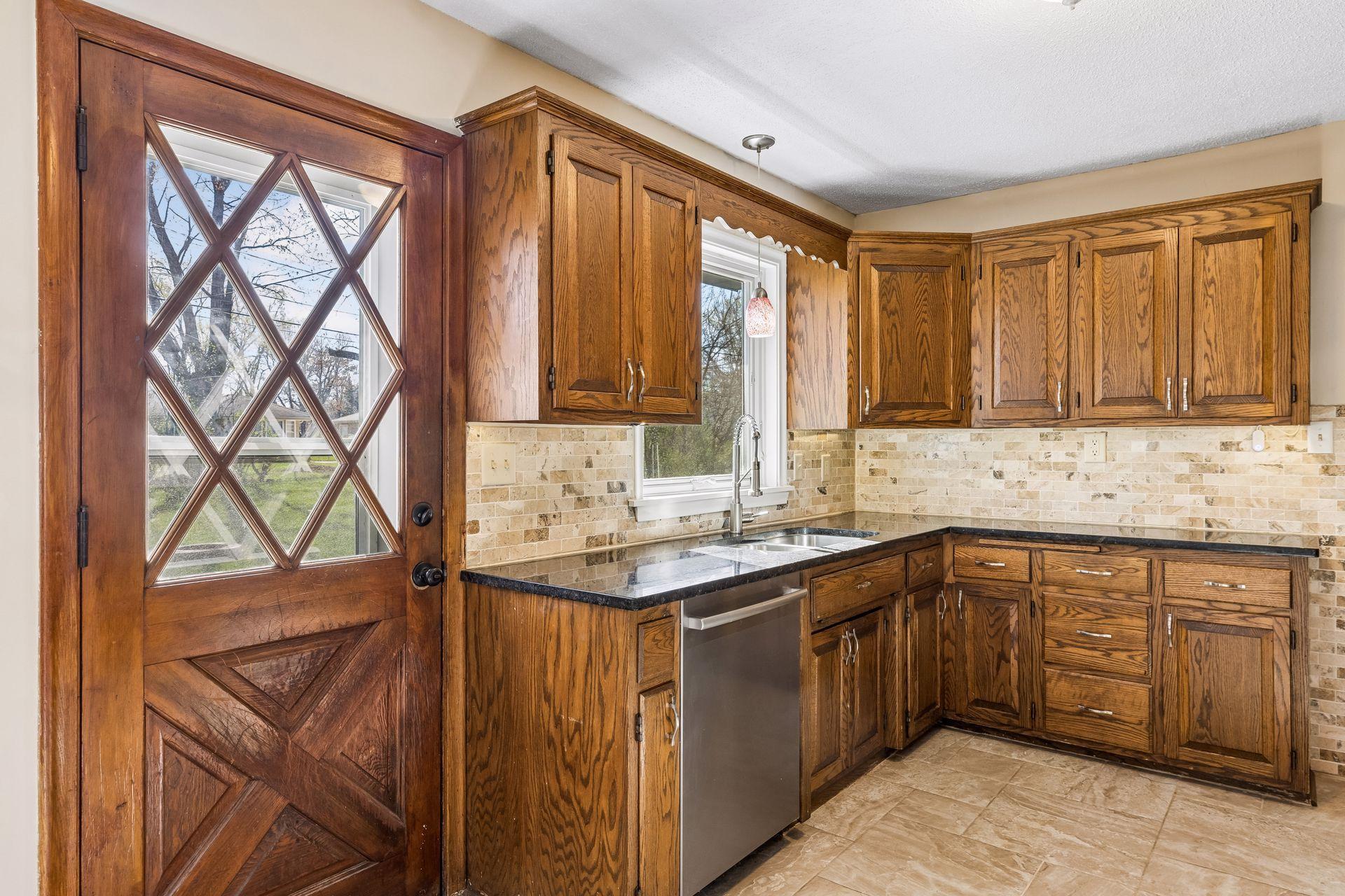 9037 Emerson Avenue South - Spacecrafting - 0011.jpg