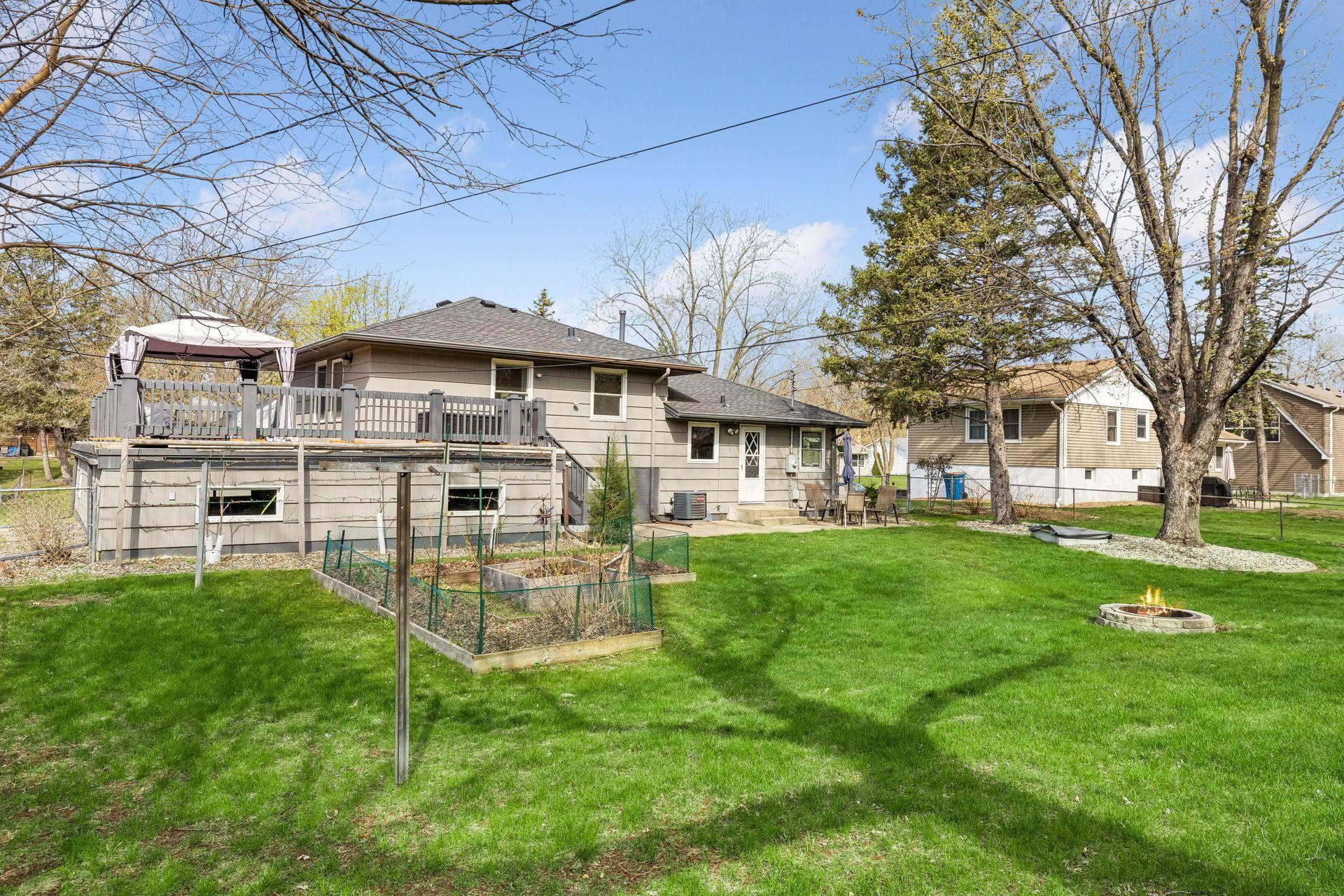 9037 Emerson Avenue South - Spacecrafting - 0032.jpg